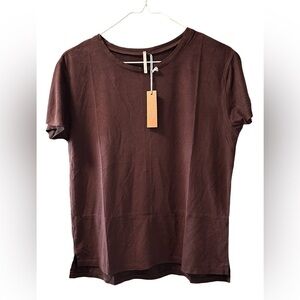 Hello Nite Los Angeles NWT Tee Size Small